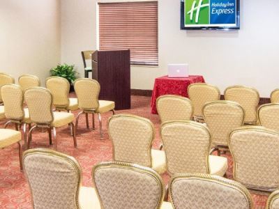 Express&suites - Zona Universitaria